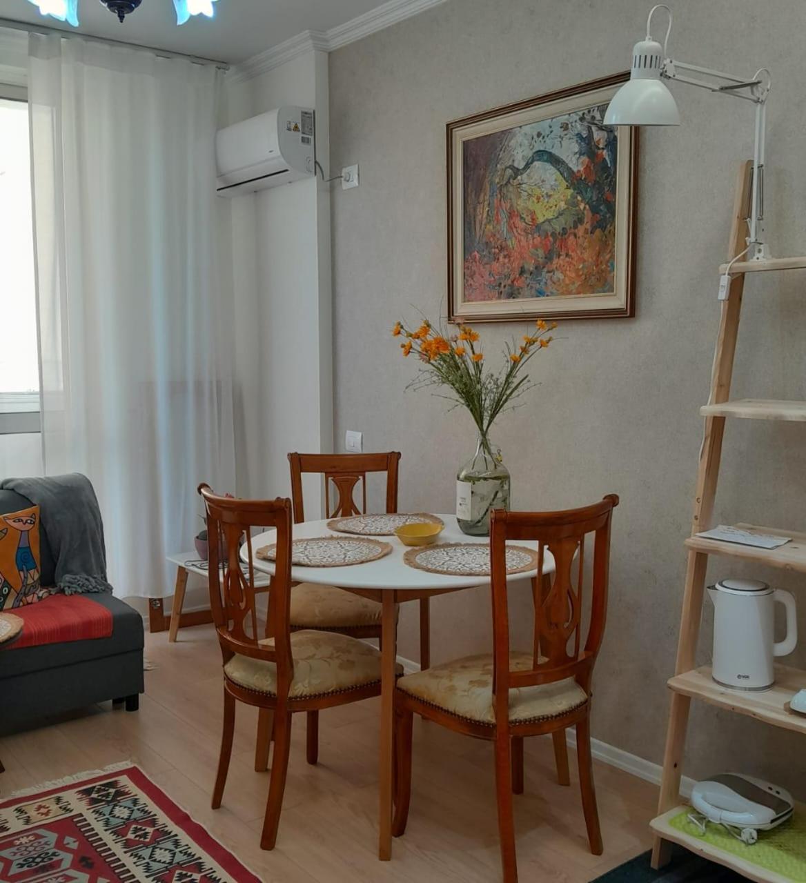 Bani'S Cozy Lovely Apt 티라나 외부 사진